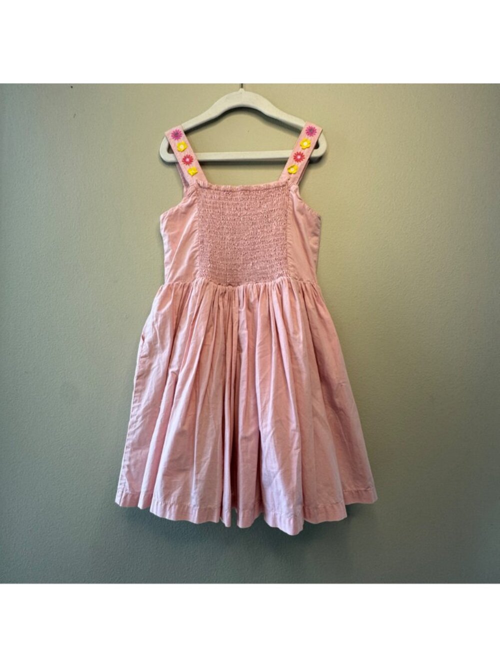 MINI BODEN Embroidered Sundress Girls 6-7 Pink Smocked Dress Flowers Applique - Picture 2 of 9